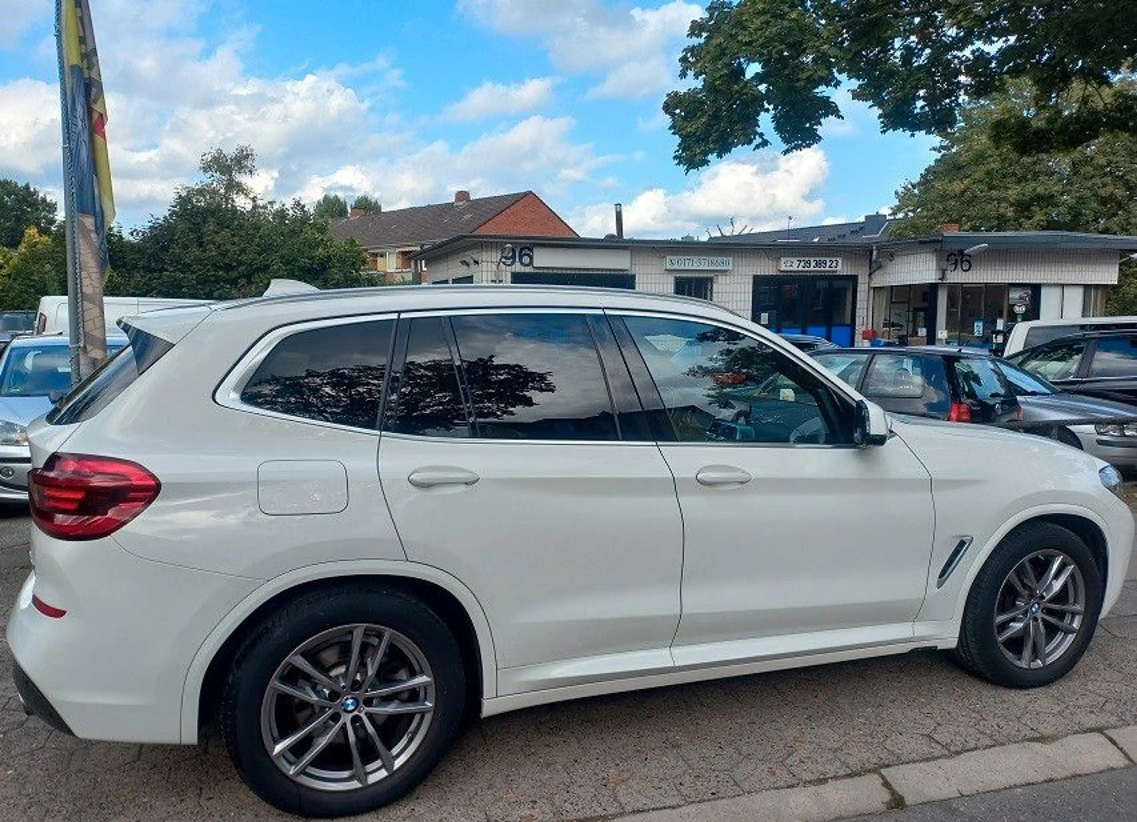 BMW X3 xDrive 20i M Sport Klima SHZ Leder Navi AHK — photo 10