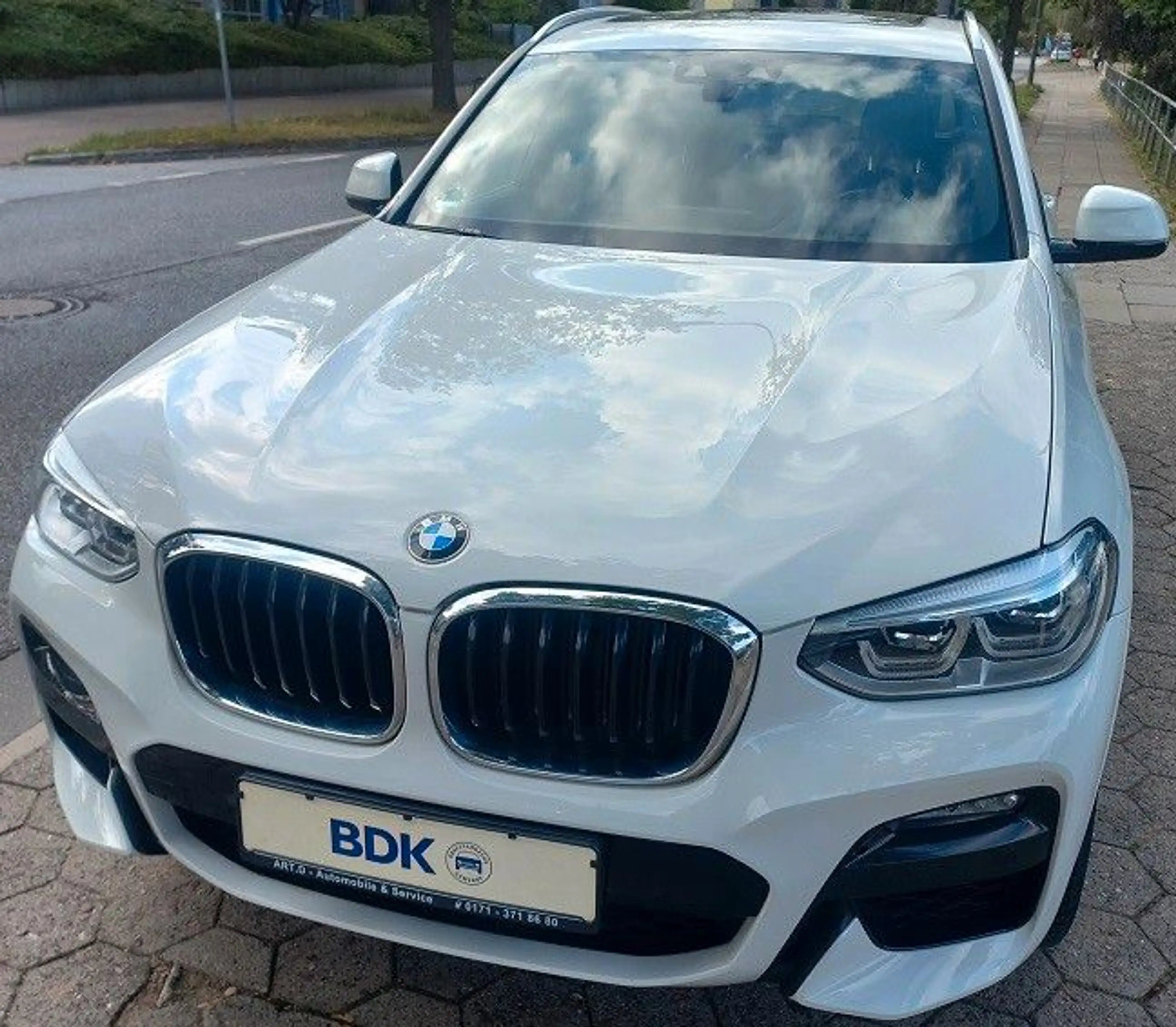 BMW X3 xDrive 20i M Sport Klima SHZ Leder Navi AHK — photo 3