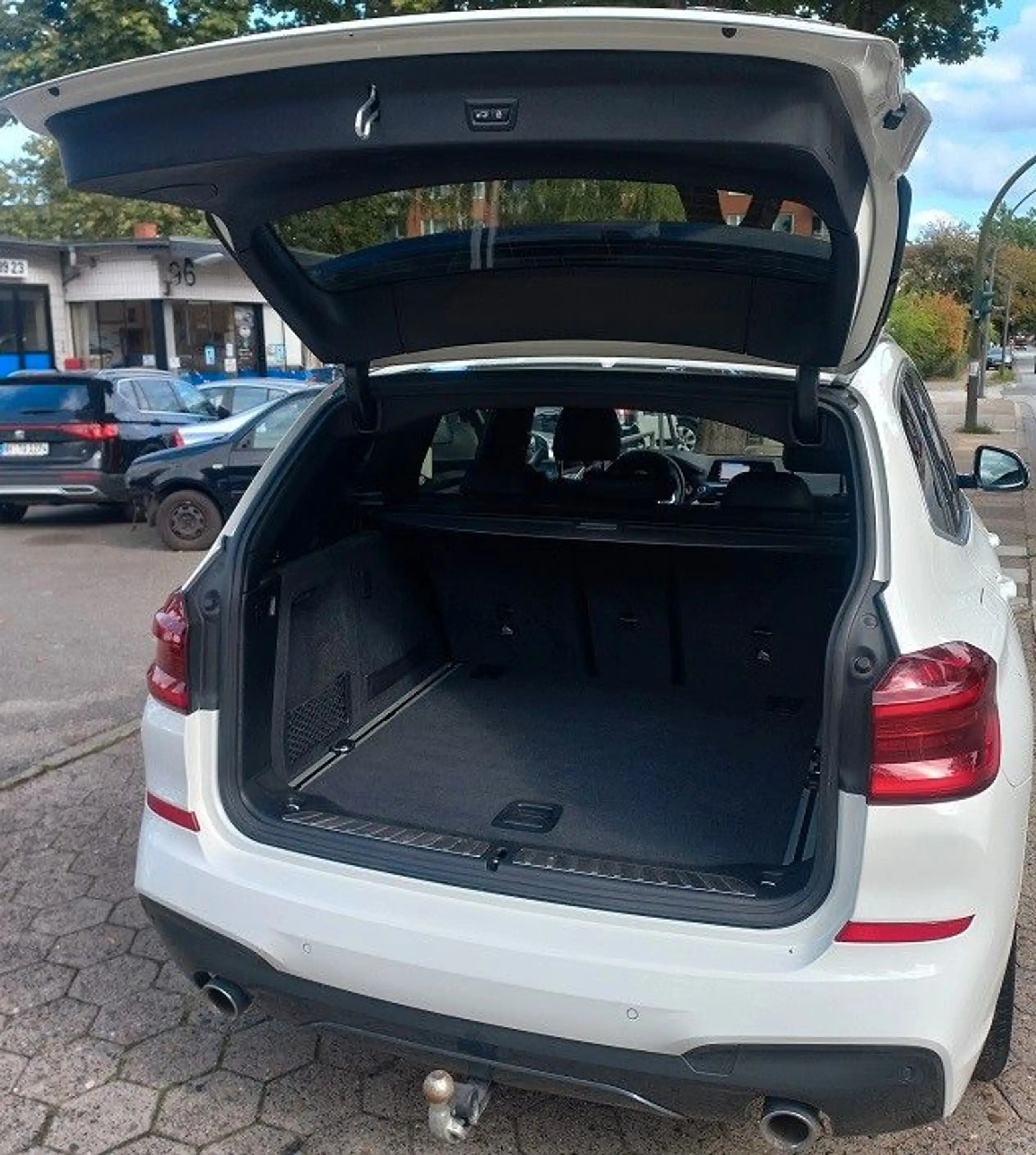 BMW X3 xDrive 20i M Sport Klima SHZ Leder Navi AHK — photo 15