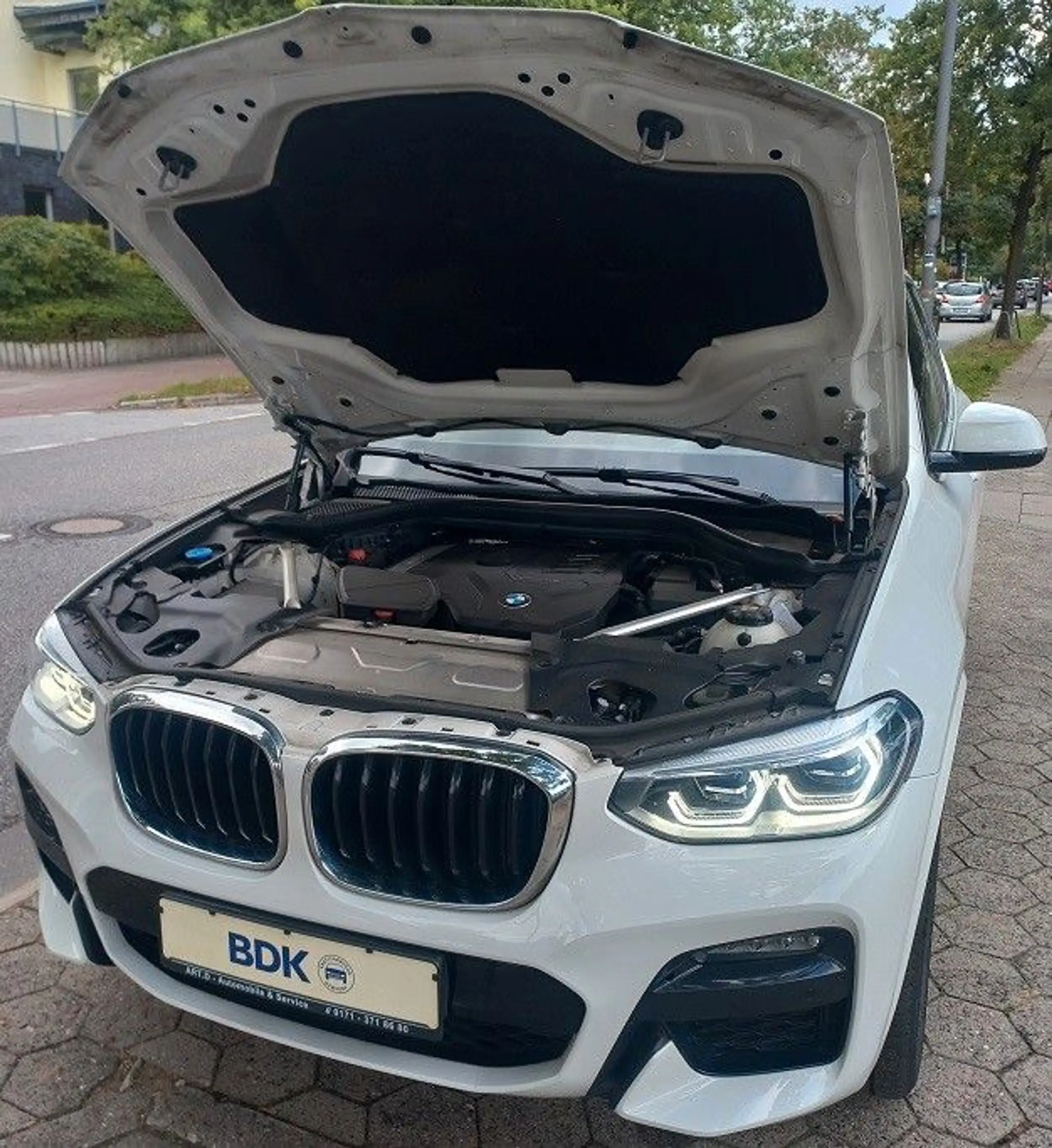 BMW X3 xDrive 20i M Sport Klima SHZ Leder Navi AHK — photo 38