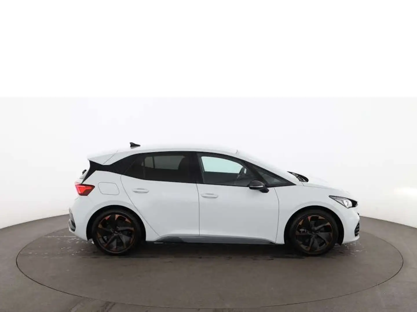CUPRA Born 58kWh Aut LED NAVI SITZHZG R-CAM ASSIST TEMP Blanc - 2