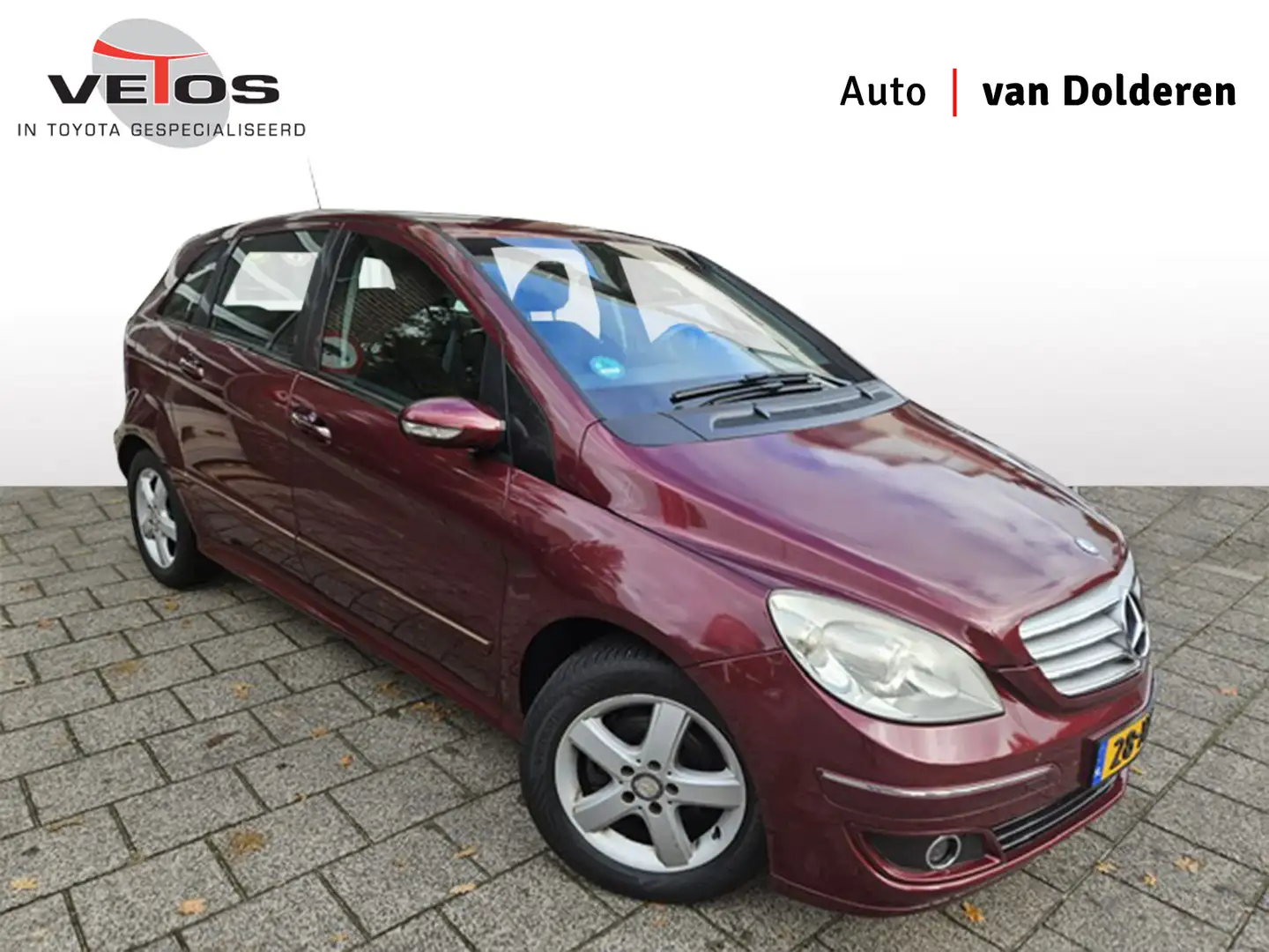 Mercedes-Benz B 170 APK tot 8-11-2026 Rood - 1