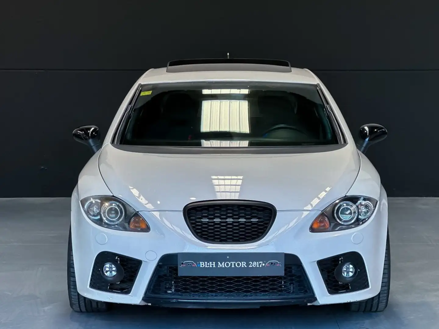 SEAT Leon 2.0 TFSI 240cv Cupra Blanc - 2
