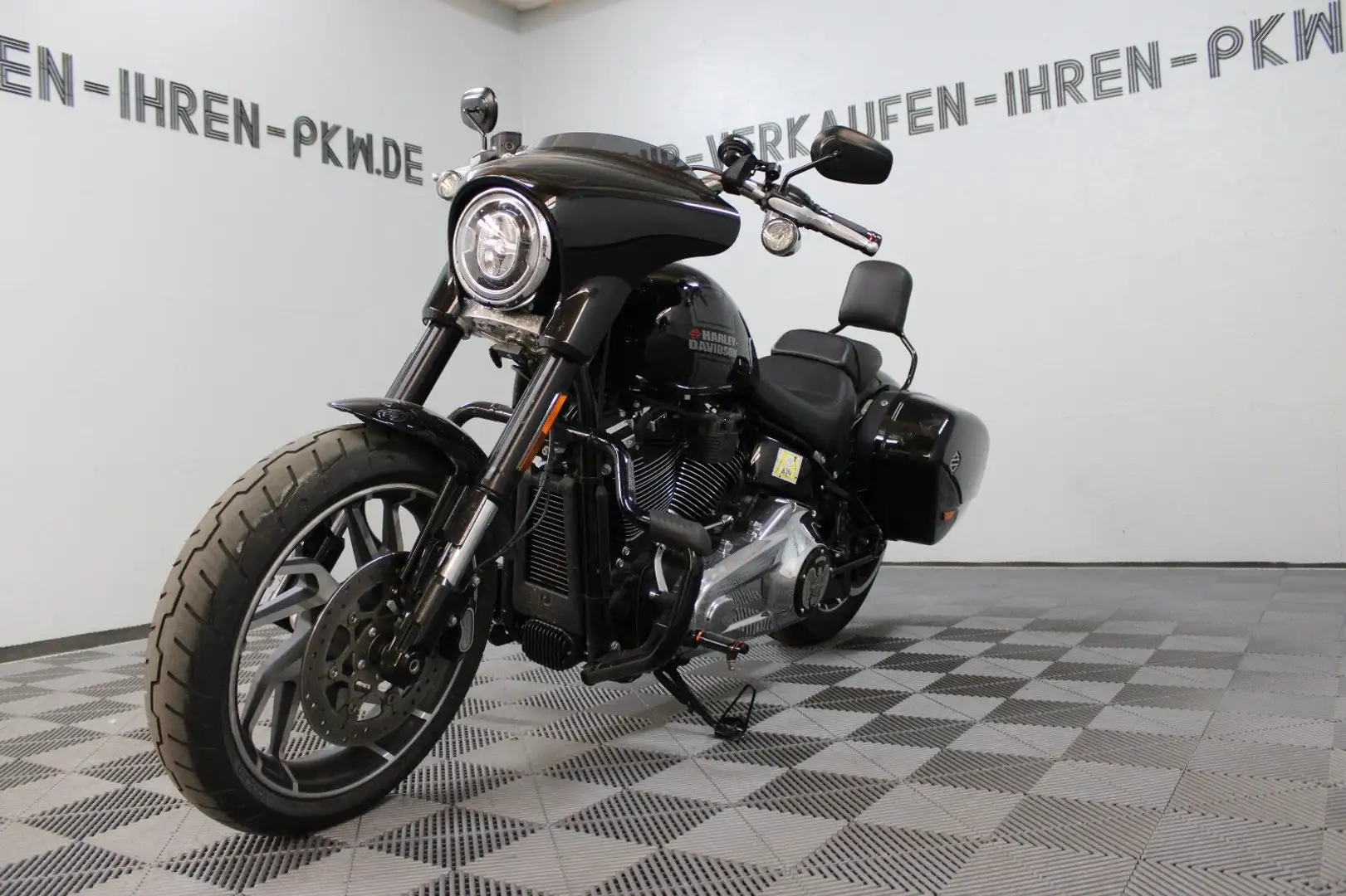 Harley-Davidson Sport Glide 5HD1 Noir - 1