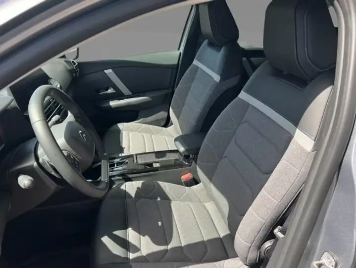 Citroën C4 2023, foto 4