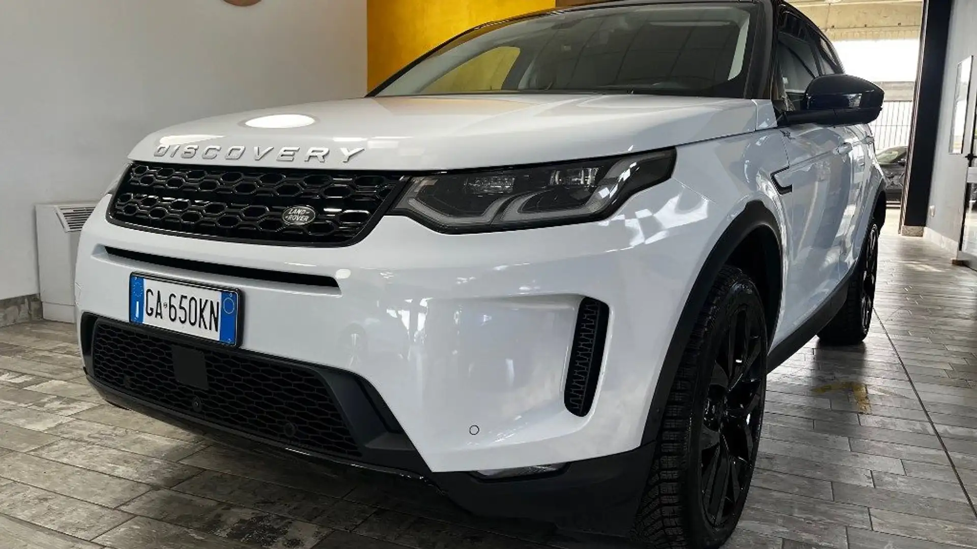 Land Rover Discovery Sport 2.0 SD4 240 CV AWD Auto HSE-SETTE POSTI-20" Bianco - 2