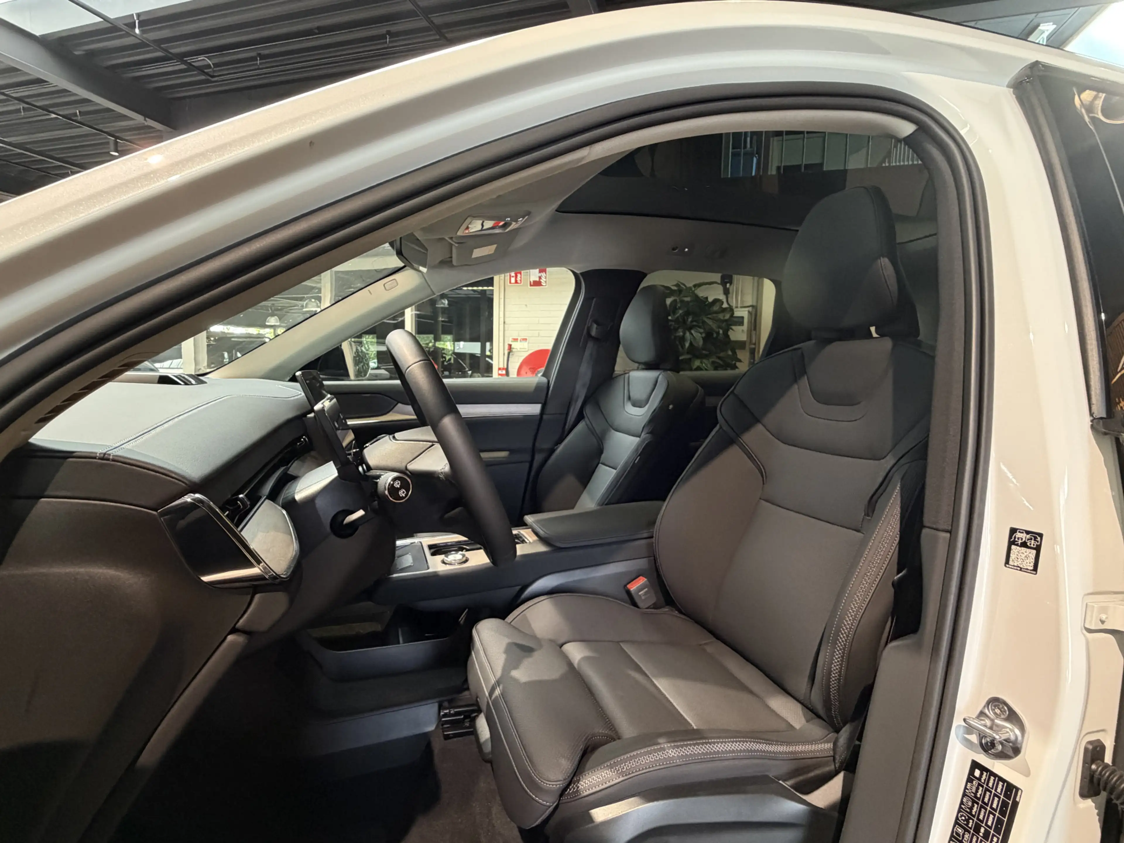 Volvo EX90 Twin Motor ULTRA 7p. | 408pk | Panoramadak PILOT A — photo 11