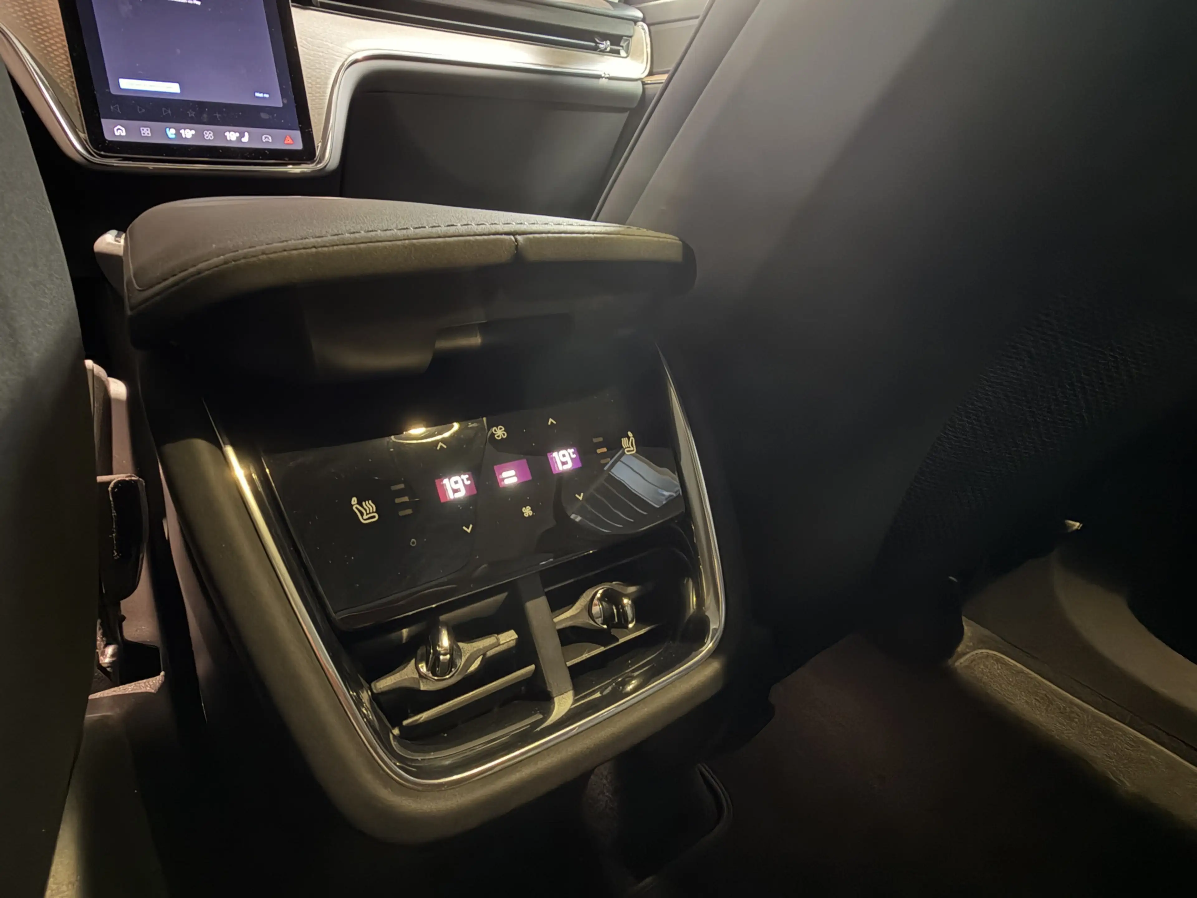 Volvo EX90 Twin Motor ULTRA 7p. | 408pk | Panoramadak PILOT A — photo 18