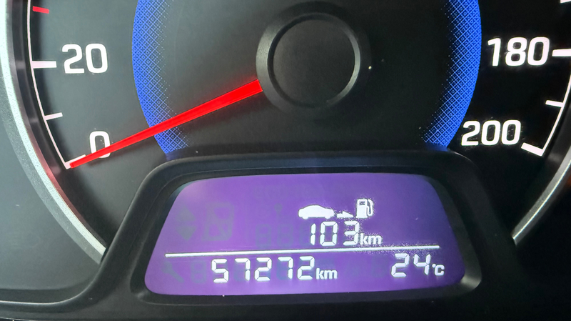 Hyundai i10 1.2i  Premium / Pack Color — photo 15