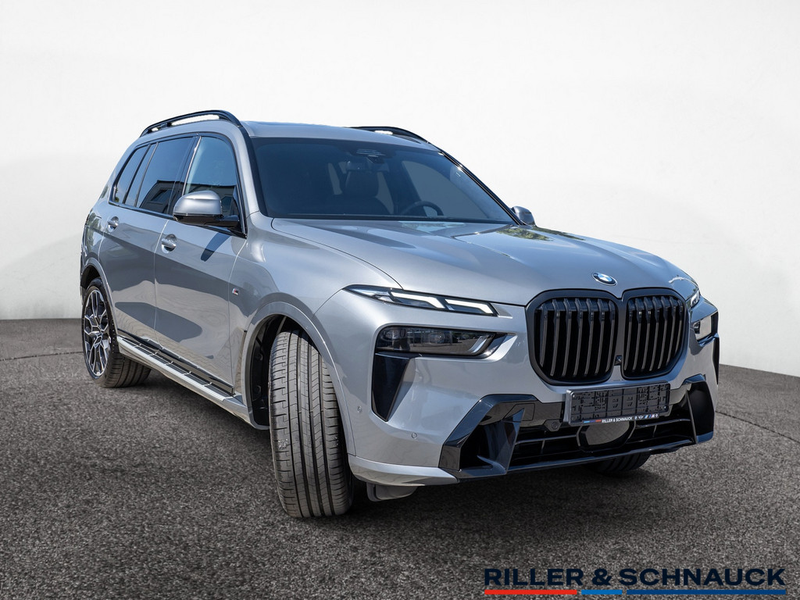 BMW X7 XDRIVE40I — photo 2