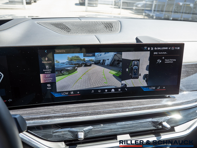 BMW X7 XDRIVE40I — photo 14
