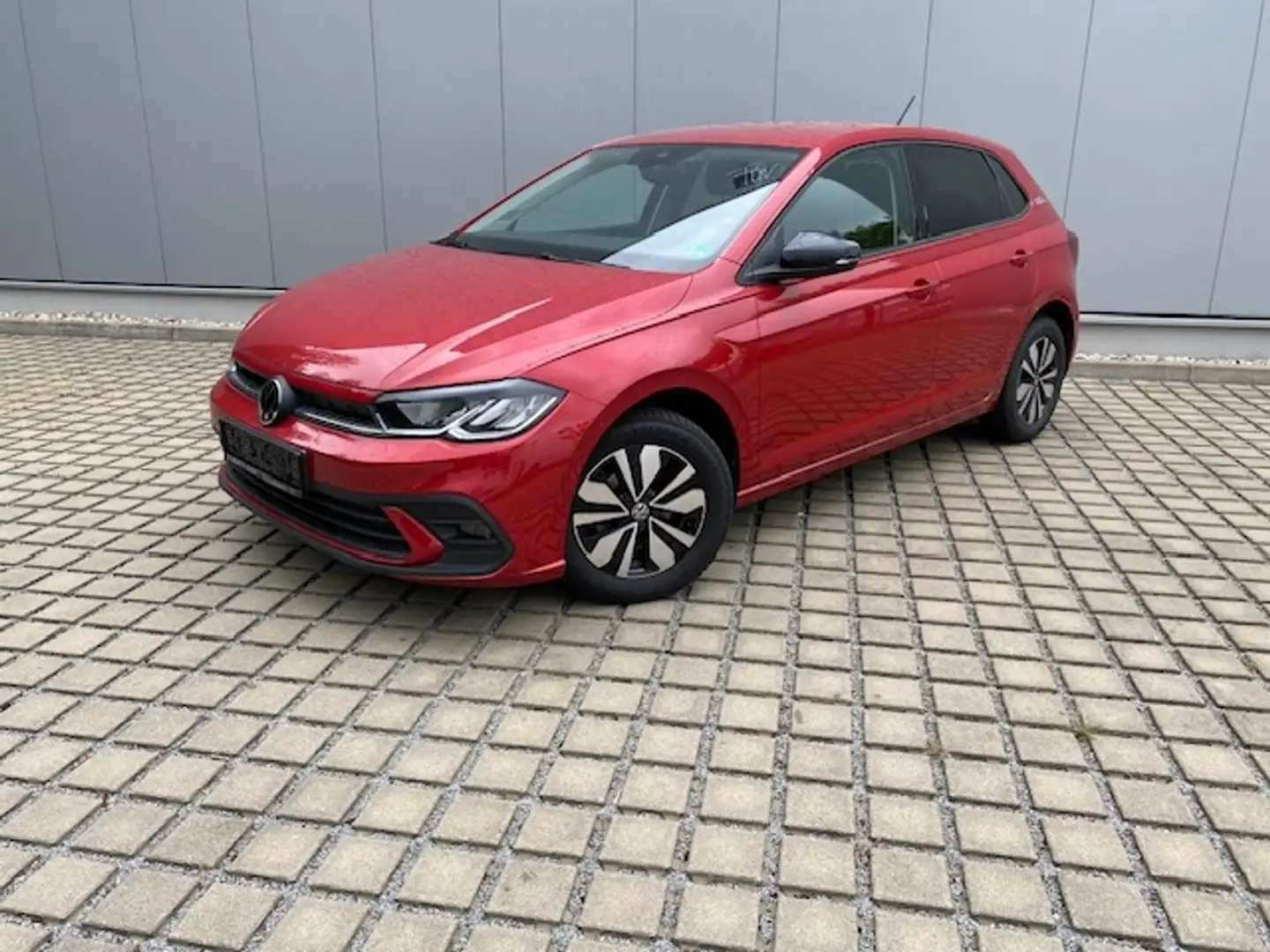 Volkswagen Polo 1.0 TSI 95 PS Goal LED/15-ZOLL/NAVI+VZE/ACC/DIGIT Rot - 2