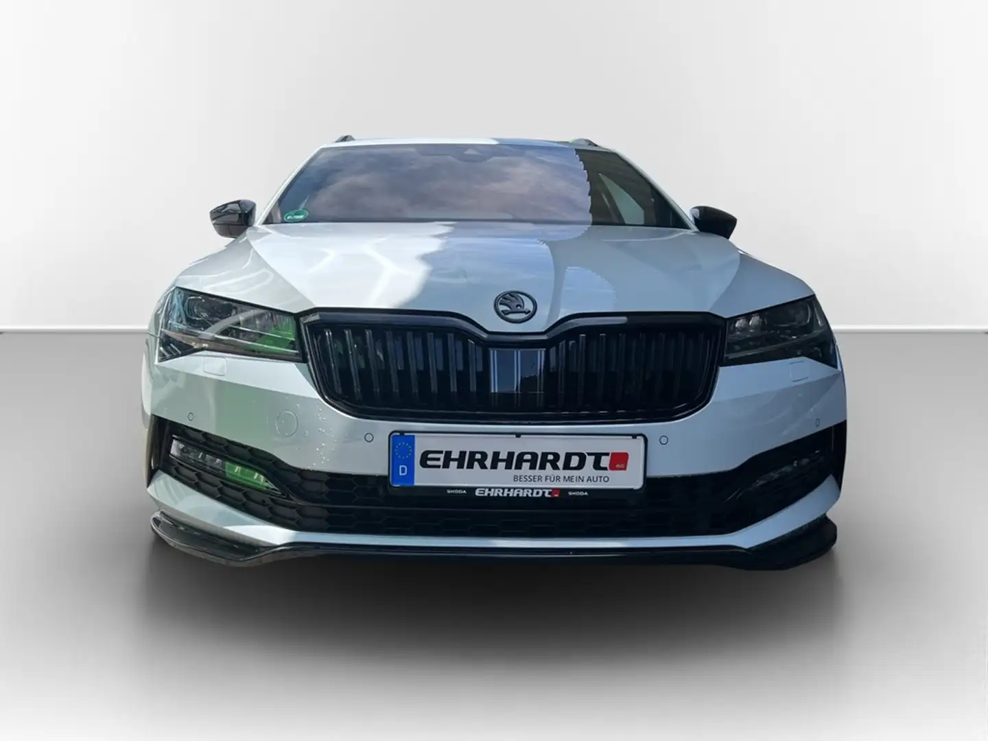 Skoda Superb Combi 2.0 TSI DSG 4x4 Sportline AHK*PANO*STHZG*... Weiß - 2