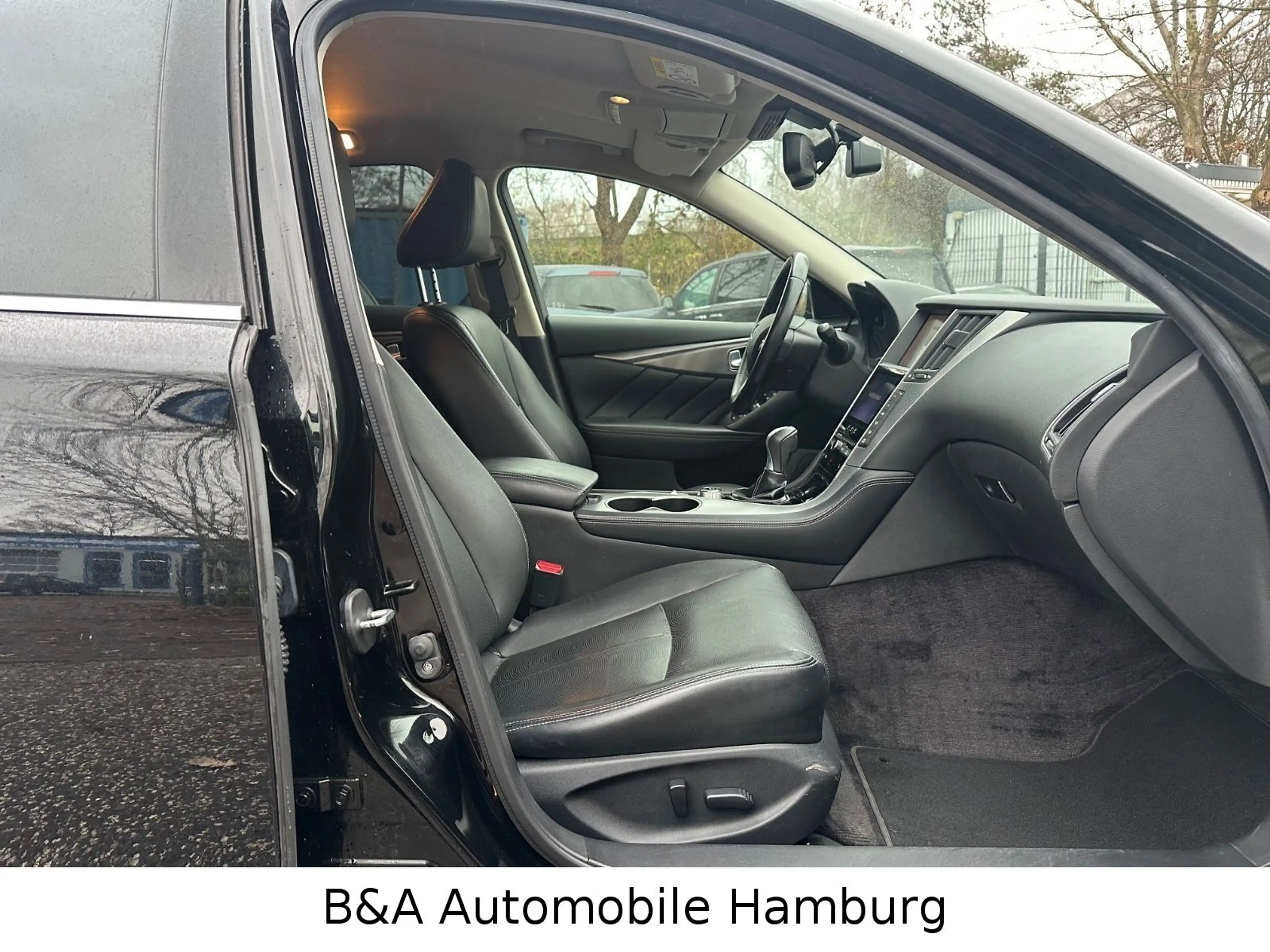 Infiniti Q50 Premium 2 Hand+Tüv/Au Neu+Scheckheft — photo 10