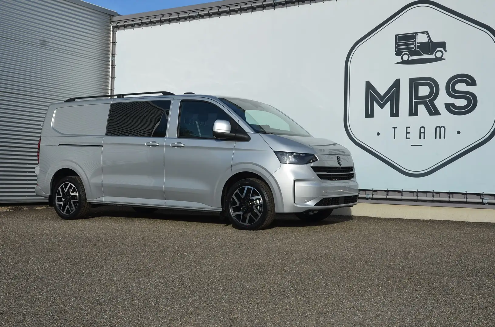 Volkswagen T7 Transporter - Dubbelcabine- L2- DSG- 170Pk- Nieuw- 43990+BTW Argent - 1