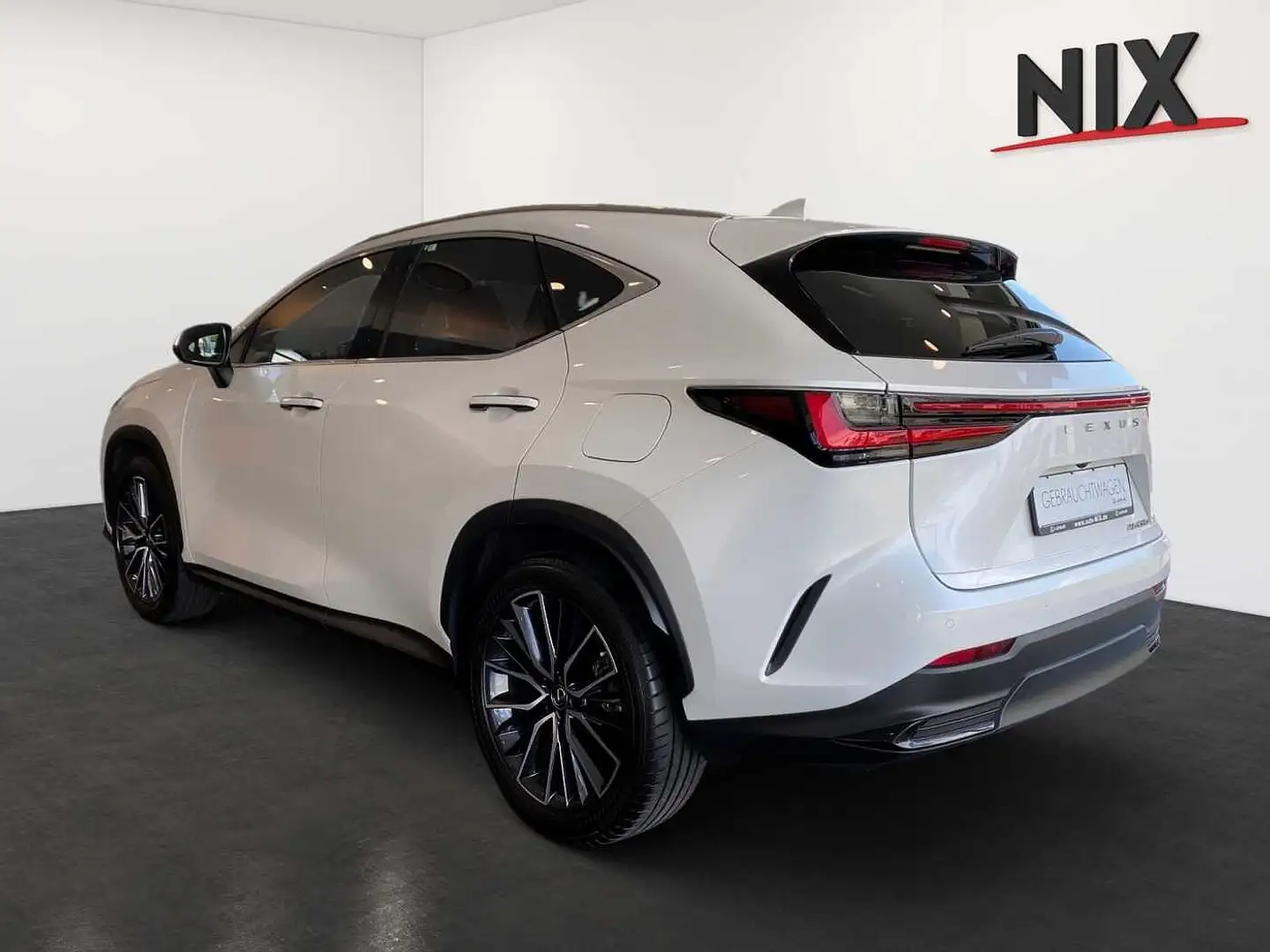 Lexus NX 450h+ NX450h+ 2.5 Plug-In E-FOUR Luxury-Paket HUD Weiß - 2