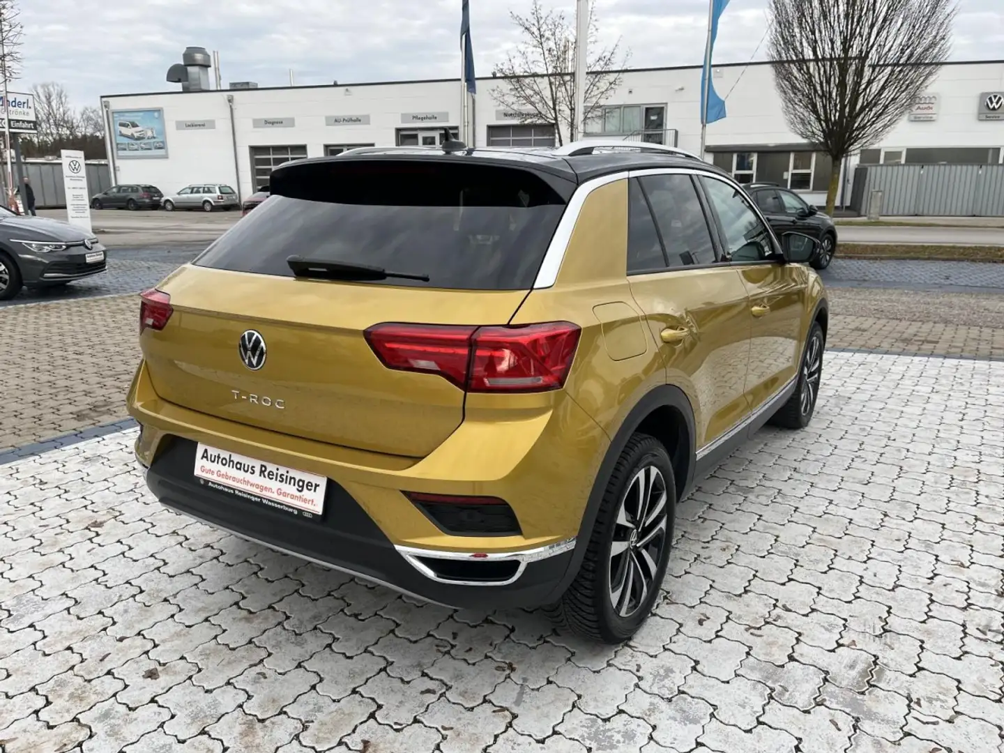 Volkswagen T-Roc 1.5 TSI United (Navi,R-Kamera,ACC) Klima Navi Jaune - 2