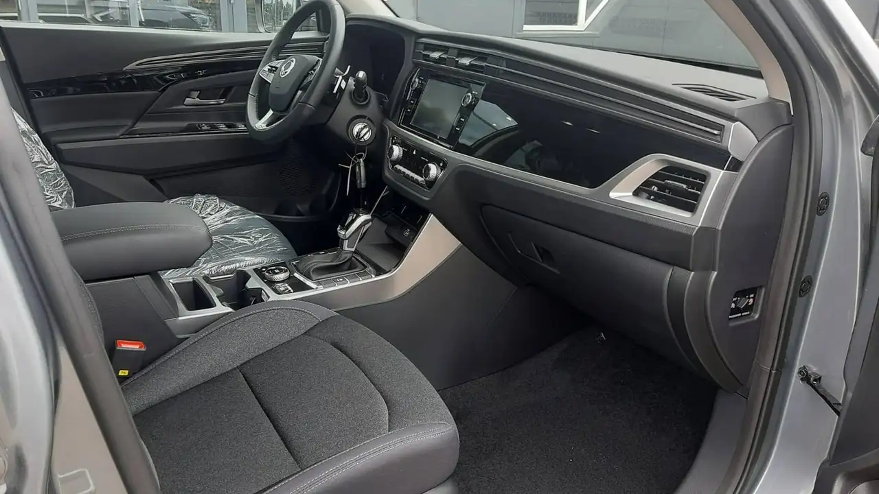 KGM Korando 1.5 T-GDI Comfort 163 pk AUTOMAAT! Nieuw! 15 km, миниатюра 15