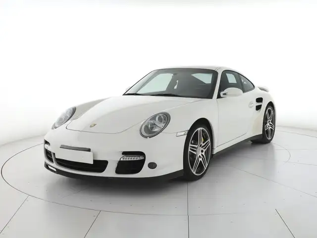 Porsche 911 main image
