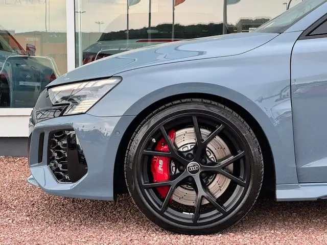 Audi RS3 view 6