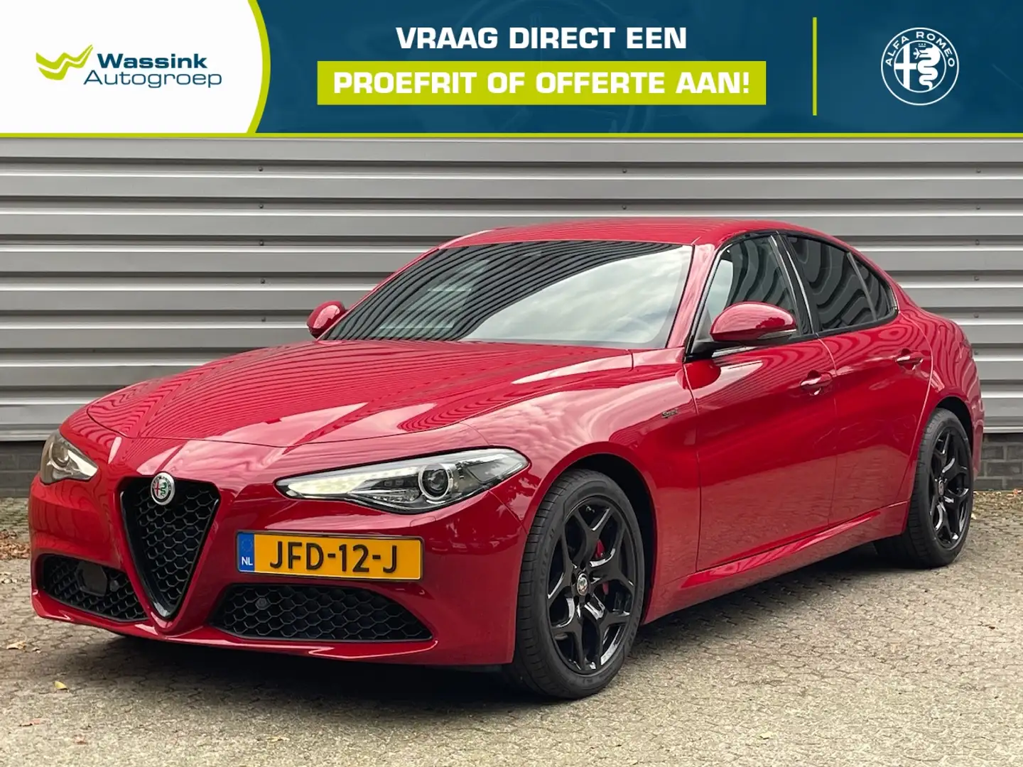 Alfa Romeo Giulia 2.0 GME 200pk Sprint I Automaat | Elektrische stoe Rood - 1