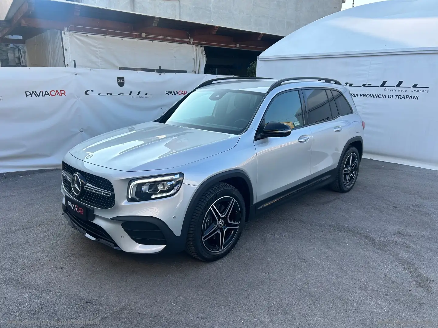 Mercedes-Benz GLB 180 GLB 200 d Automatic Premium Grigio - 1