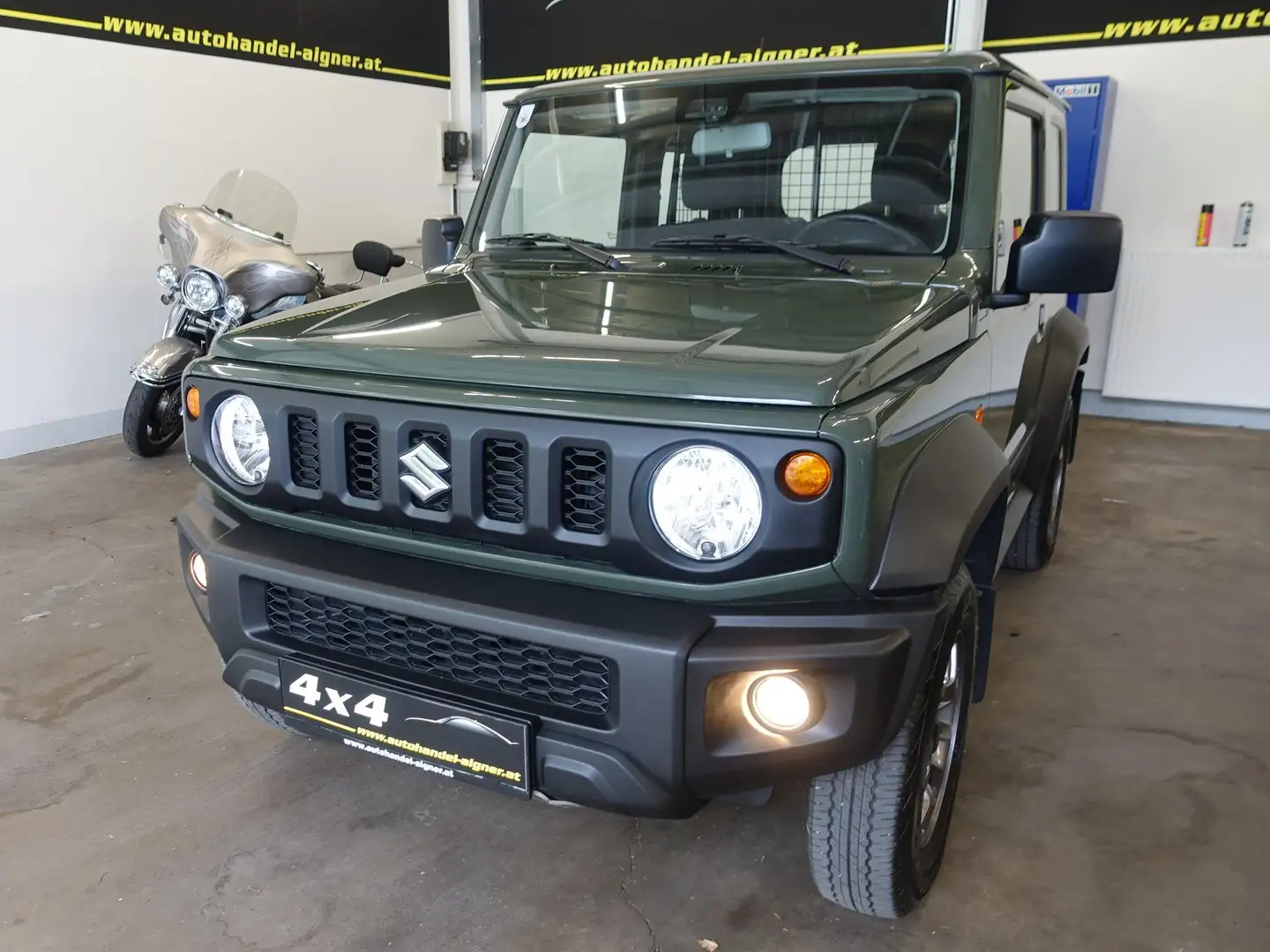 Suzuki Jimny Jimny 1,5 VVT Allgrip Clear Clear Grün - 1