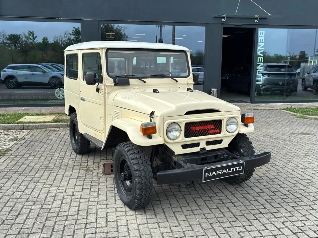 Toyota Urban Cruiser LAND CRUISER BJ 40 - VETTURA - 6 POSTI, foto 1