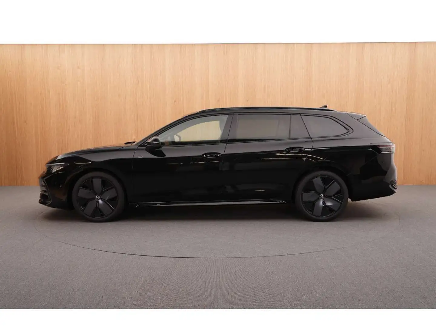 Volkswagen Passat Variant R-Line 2.0 TSI 4x4 DSG 150kW-204CV - Jantes 19 - D Noir - 2