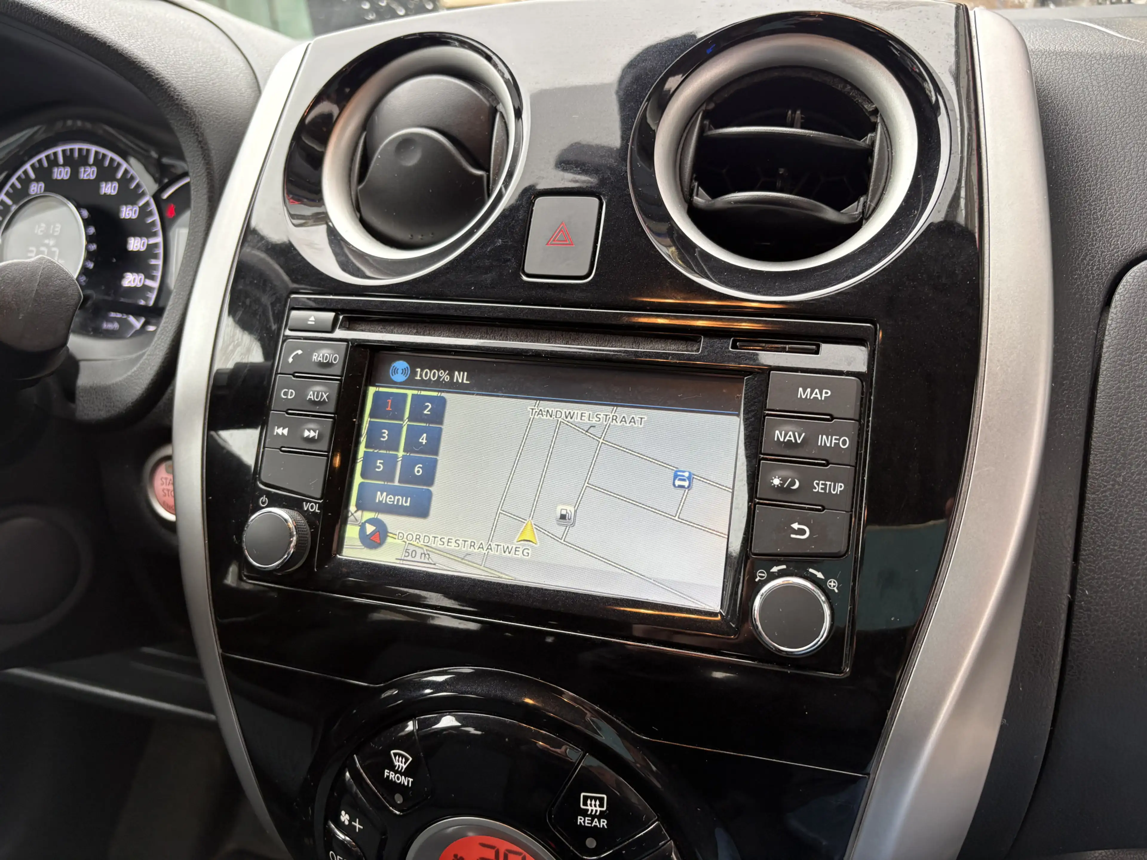 Nissan Note 1.2 DIG-S N-TEC NL AUTO/SPORT/NAVI/CAMERA — photo 11