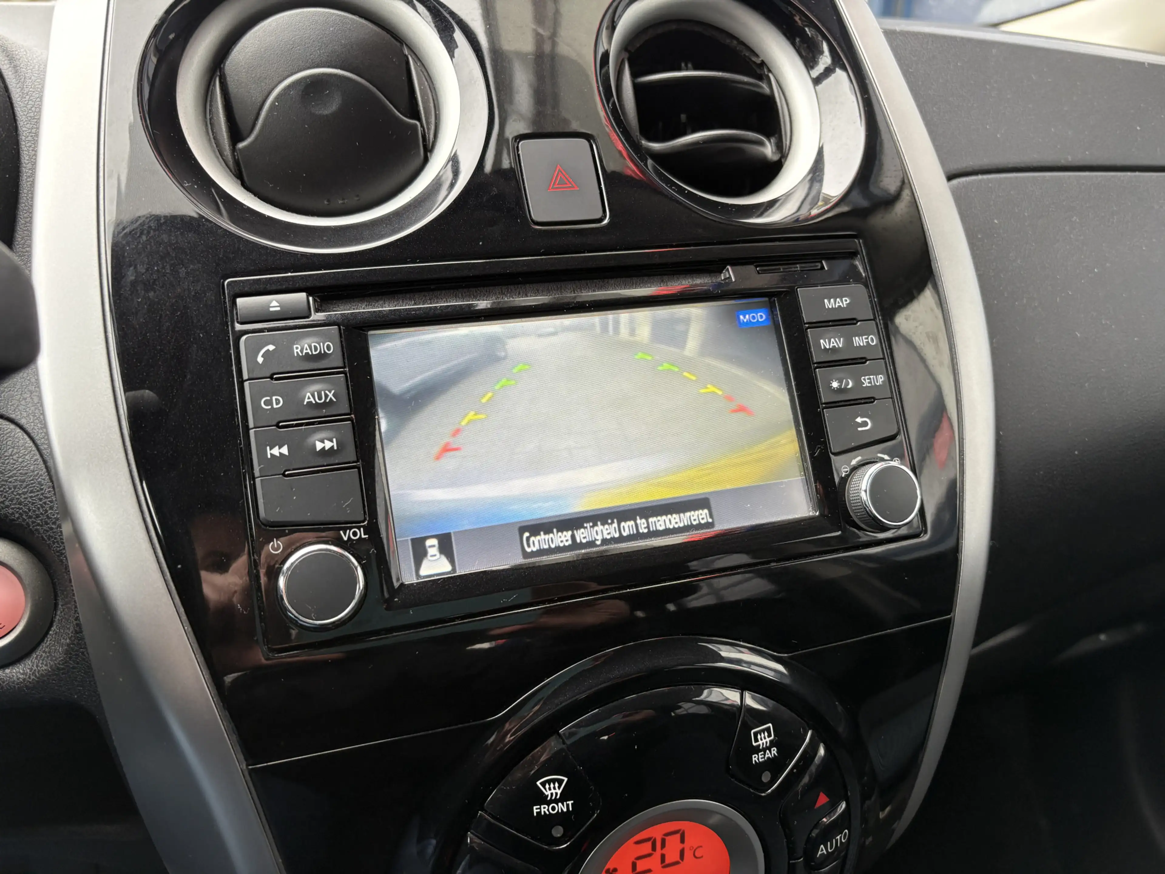 Nissan Note 1.2 DIG-S N-TEC NL AUTO/SPORT/NAVI/CAMERA — photo 17