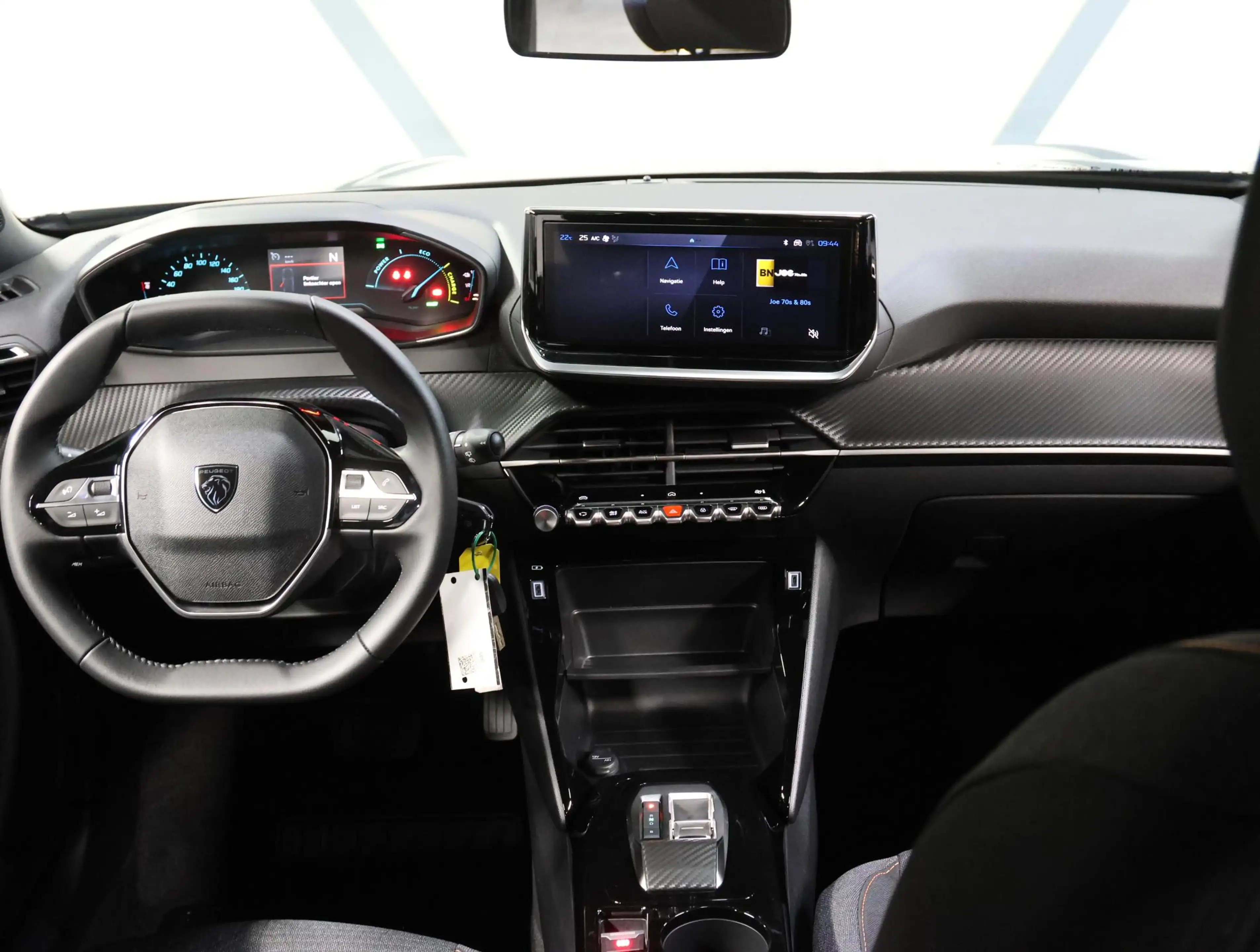 Peugeot e-2008 EV Business 54 kWh | 8 jaar garantie | — photo 13