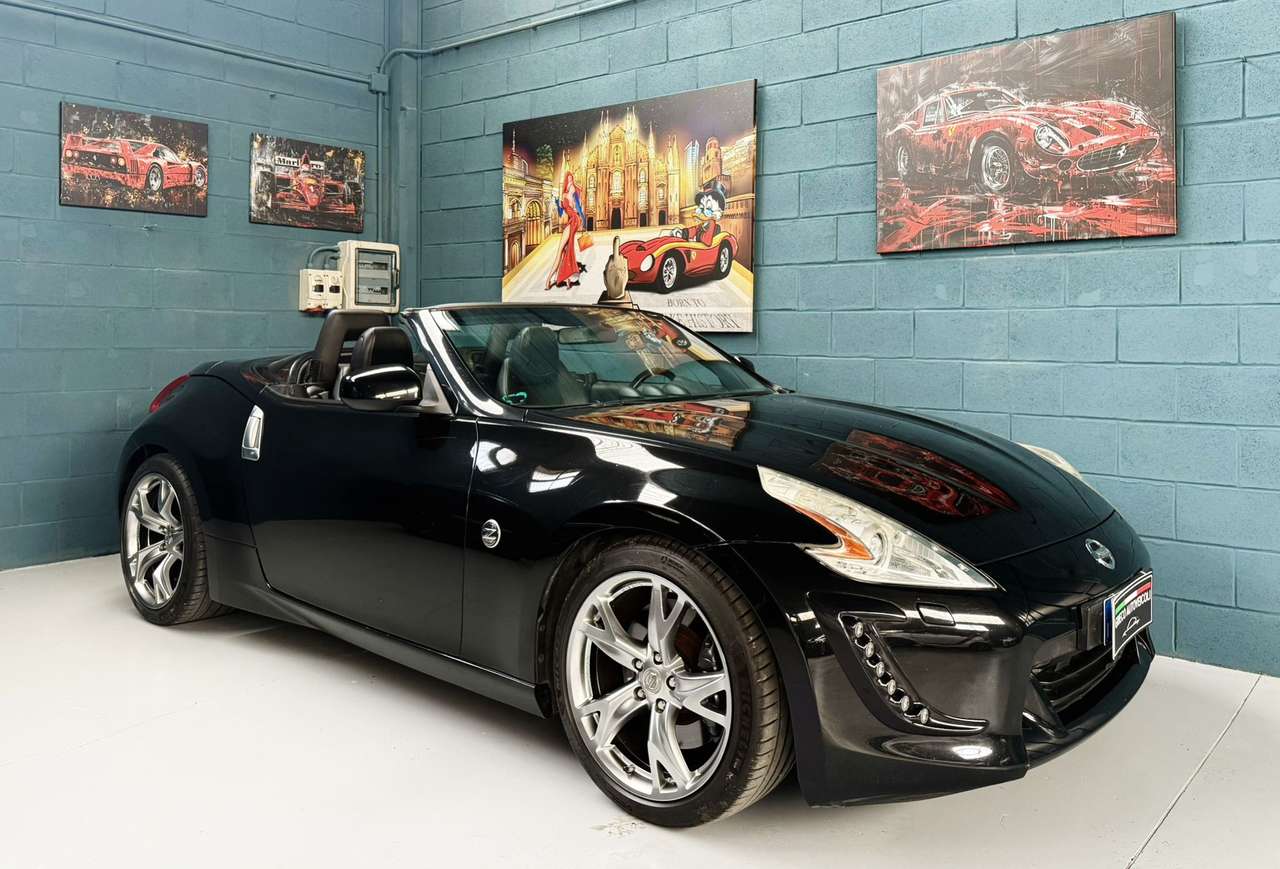 Nissan 370Z BLACK EDITION MANUALE LED E NAVI 328CV 3.7CC