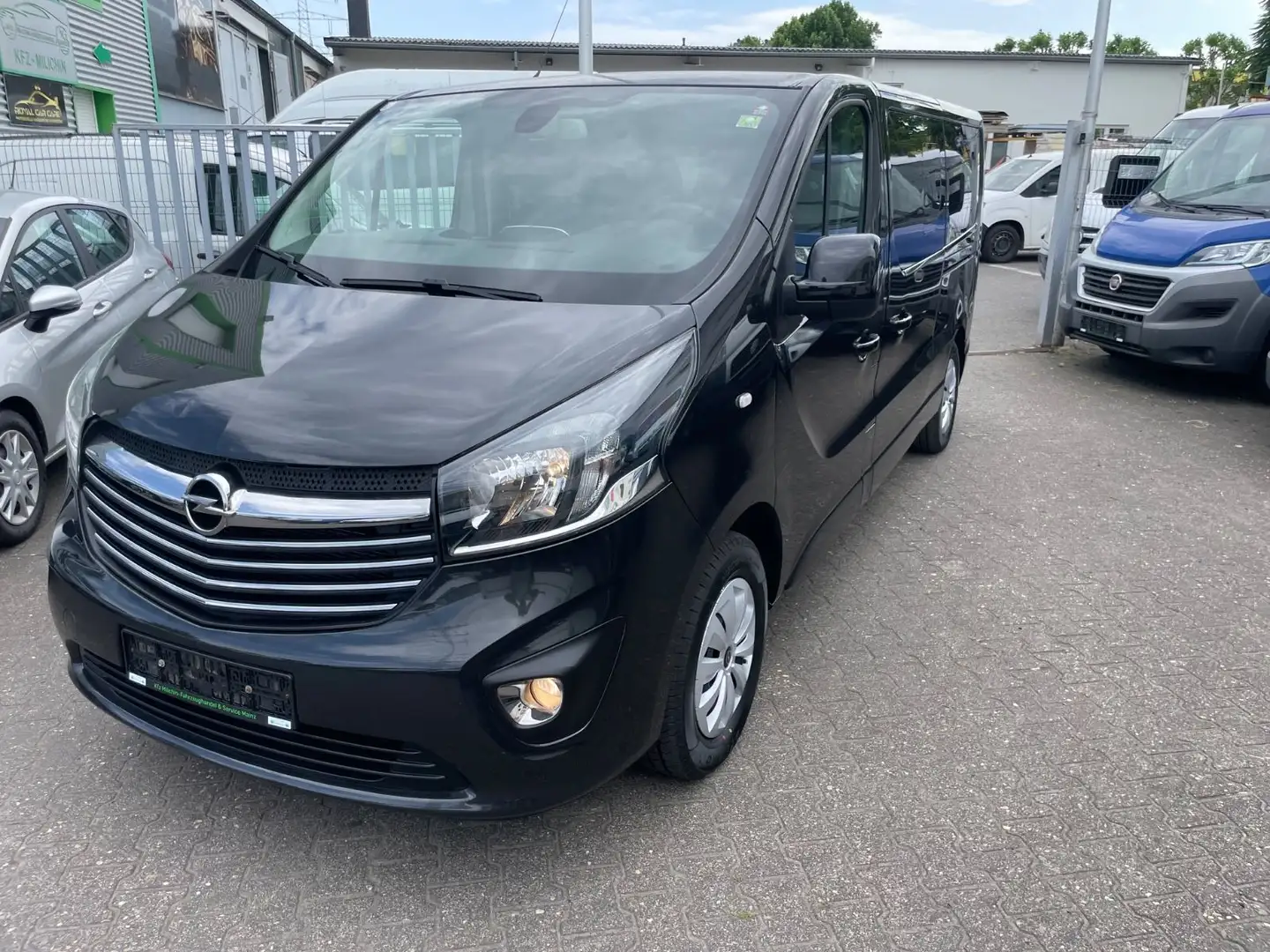 Opel Vivaro B Lang*9-Sitze*Klima+Navi+Kamera+PDC+AHK* Schwarz - 1