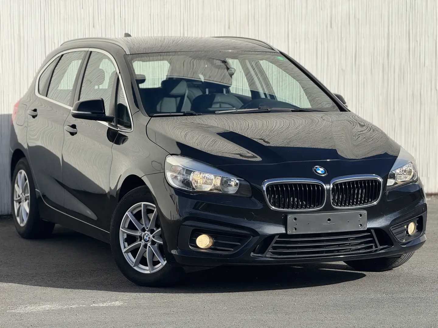 BMW 218 d Active Tourer - 1