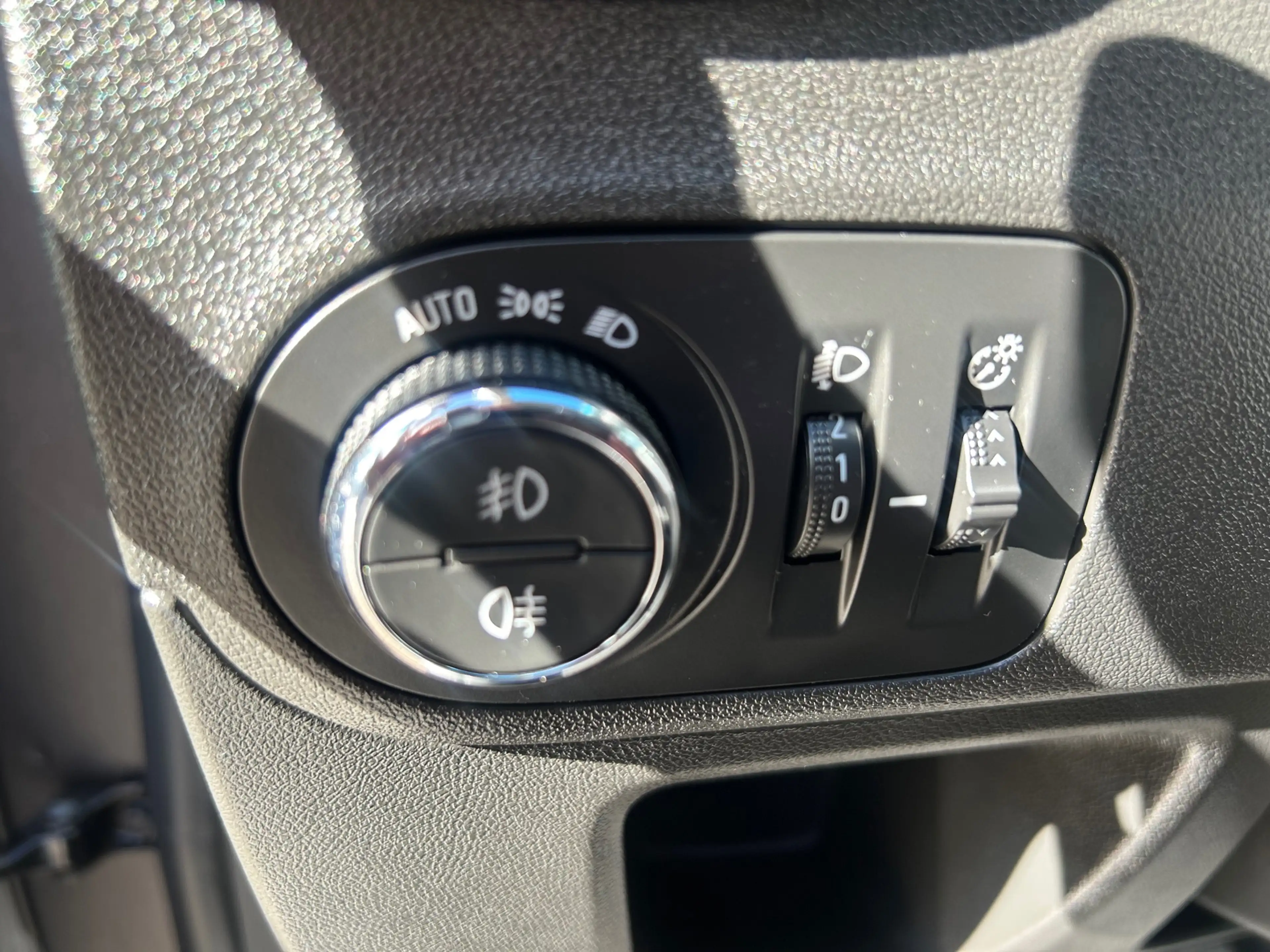 Opel Crossland X 1.2T INNOVATION , TREKHAAK — photo 13