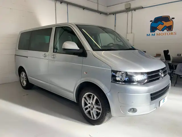 Volkswagen T5 Multivan Multivan 2.0 T5.1 bitdi Highline 180cv
