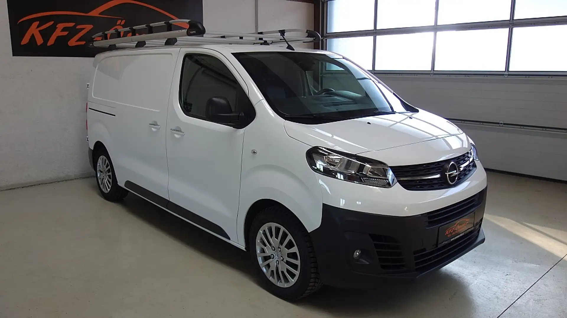Opel Vivaro Vivaro 1,5 CDTI  MWST ausweisb,netto 13300 .- Weiß - 2