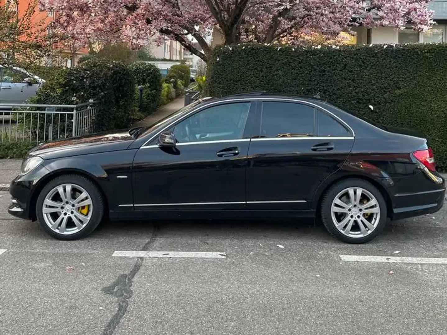 Mercedes-Benz C 220 C 220 CDI DPF (BlueEFFICIENCY) 7G-TRONIC Avantgard Negro - 2