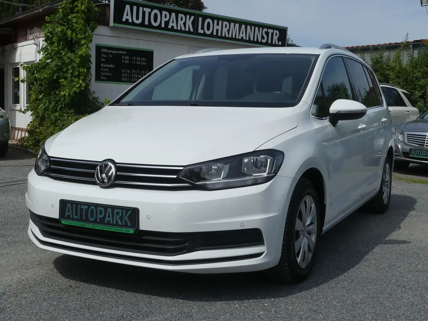 Volkswagen Touran Comfortline BMT*SH-gepfl.*Nr.07 Weiß - 1