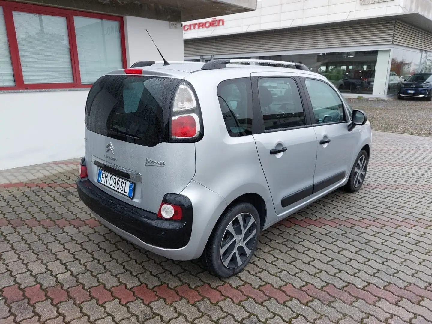 Citroen C3 Picasso 1.6 B-Hdi 100cv E6 AUTOCARRO 4 posti/ MOTORE NUOVO srebrna - 2