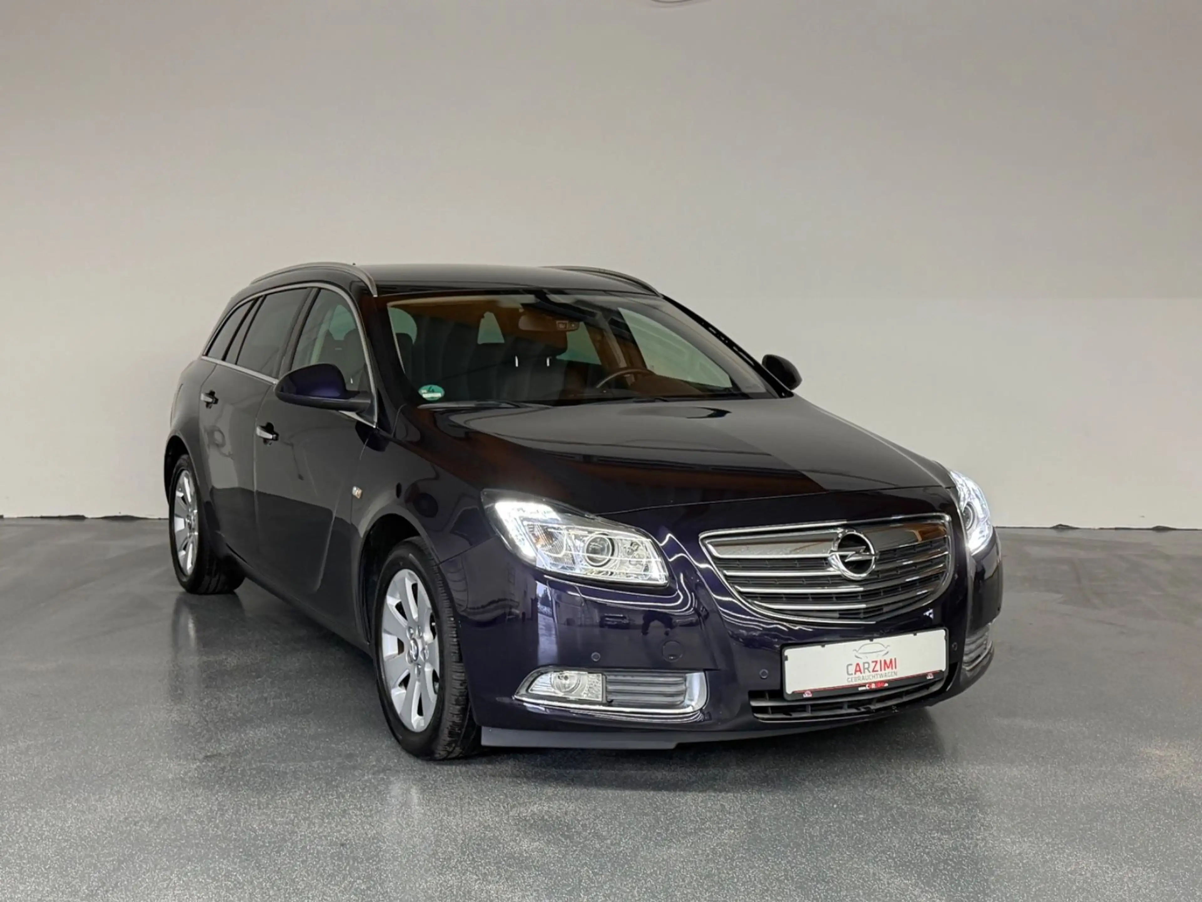 Opel Insignia A Sports Tourer 2.0 Turbo Leder Bi-Xeno — photo 4