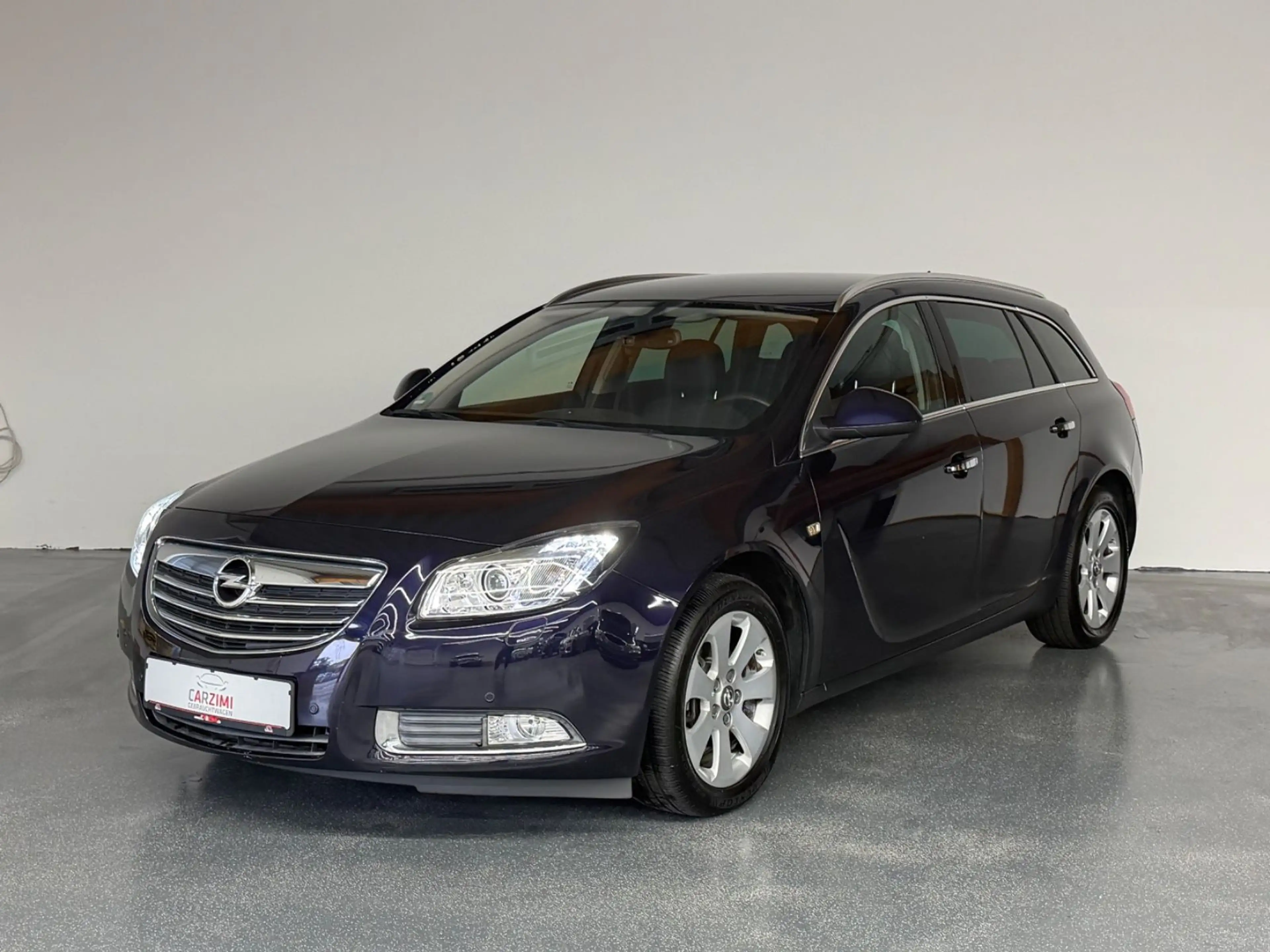Opel Insignia A Sports Tourer 2.0 Turbo Leder Bi-Xeno — photo 2