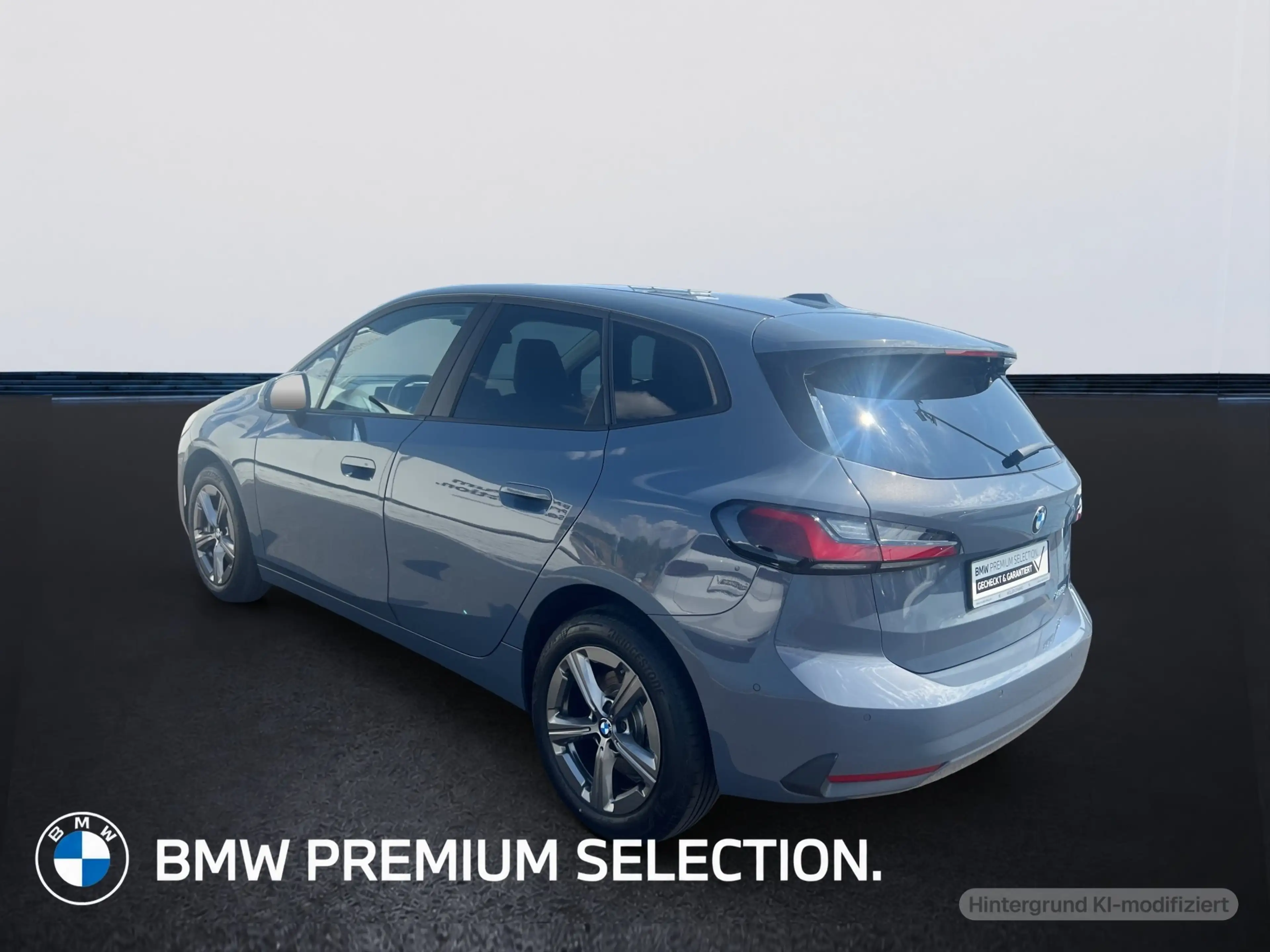 BMW 223 i Active Tourer — photo 6