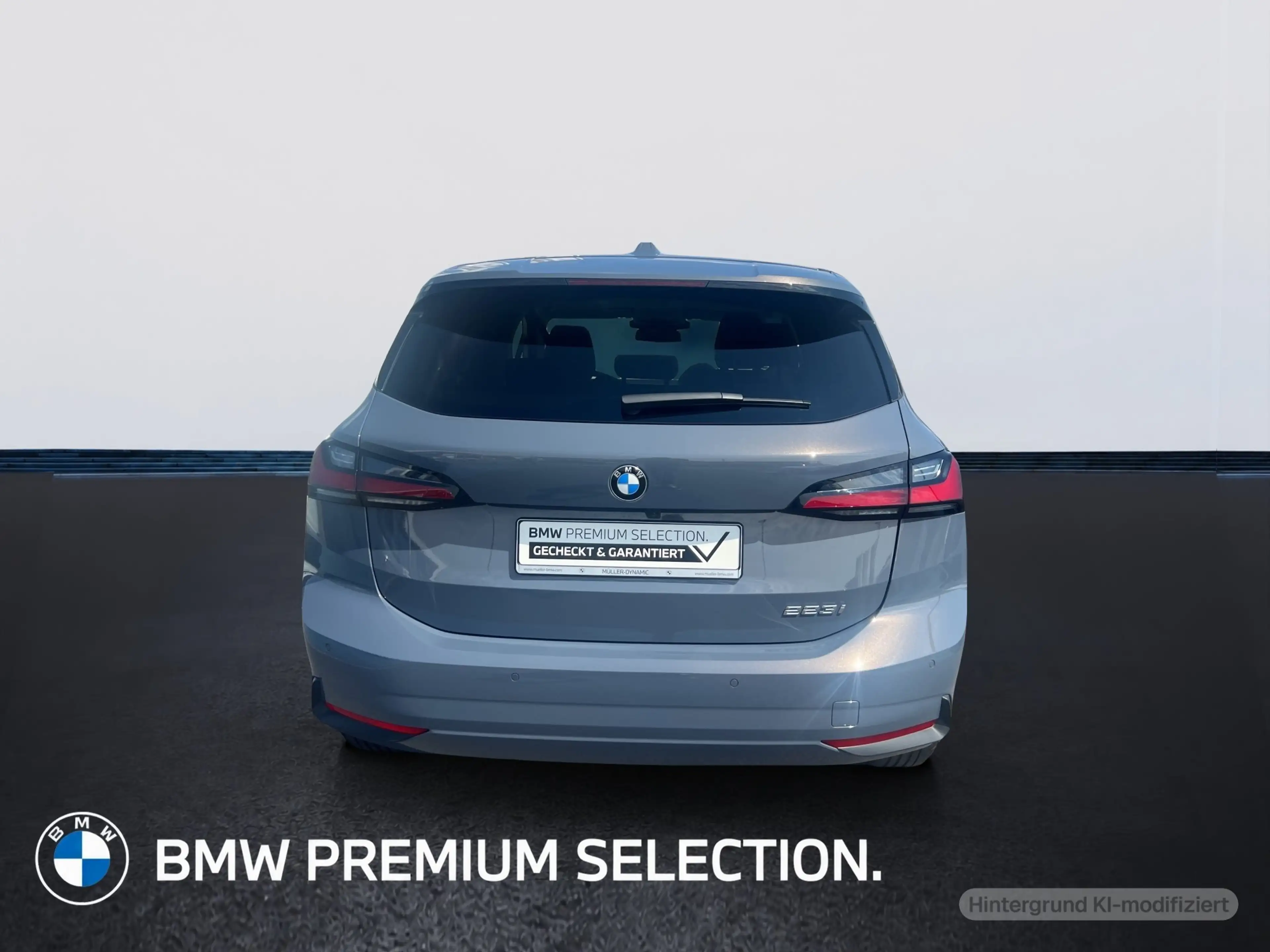 BMW 223 i Active Tourer — photo 7