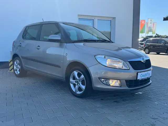 Skoda Fabia view 2