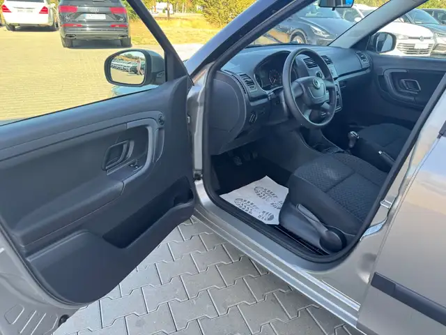 Skoda Fabia view 8
