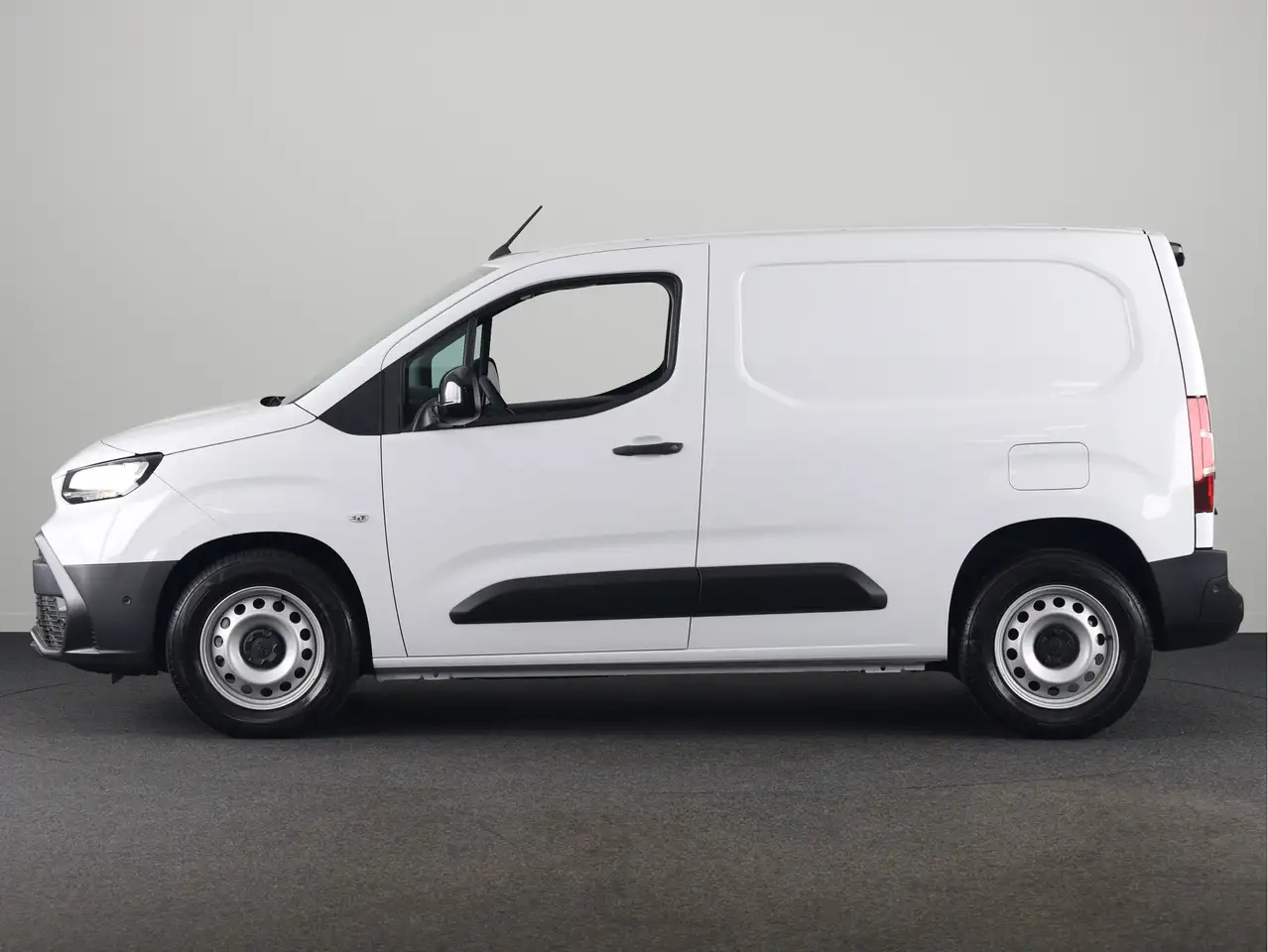 Toyota Proace City 2026 — фото 10