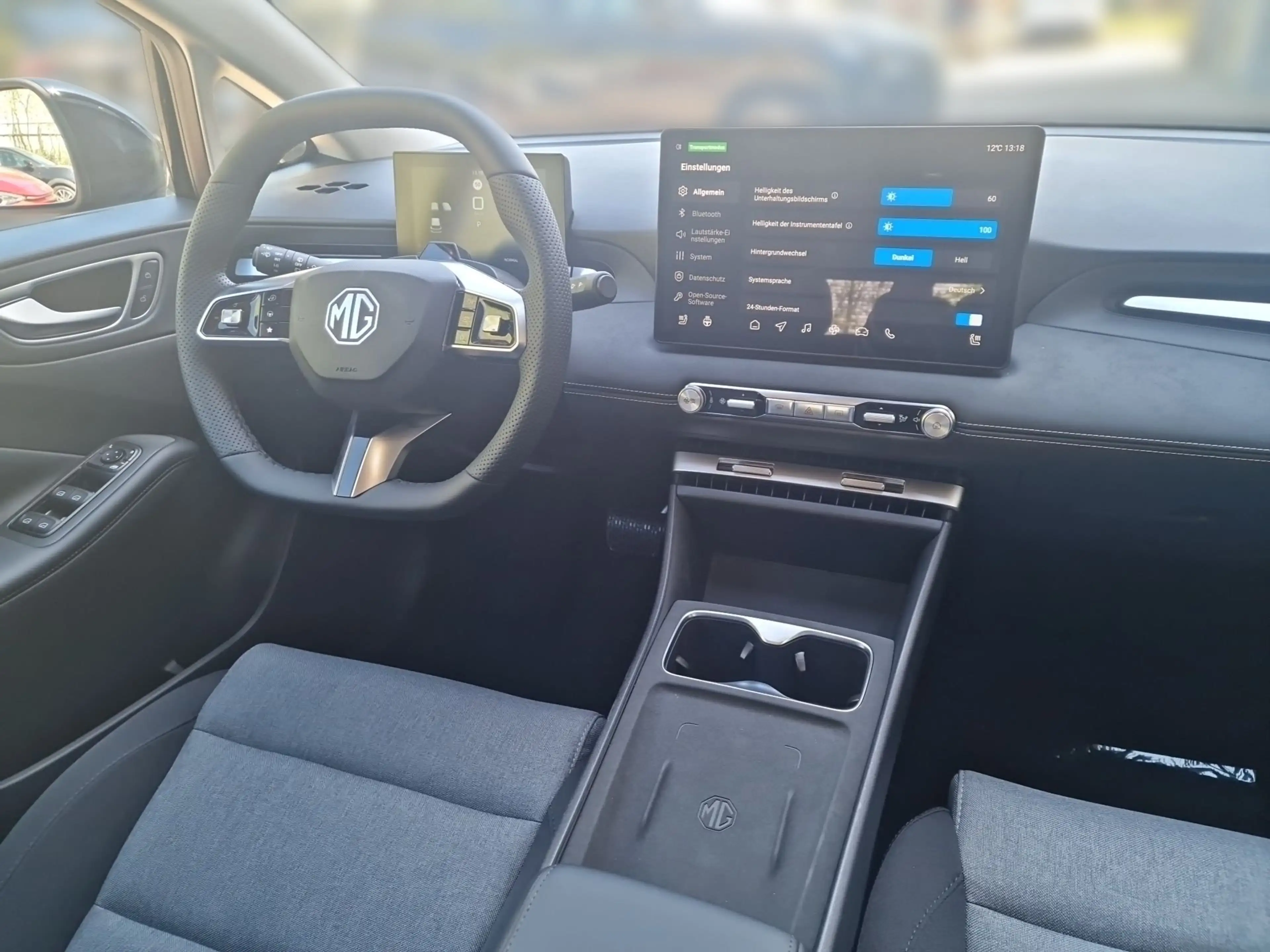 MG MG4 EV Urban 54kWh Comf. diverse Farben verfügbar — photo 12