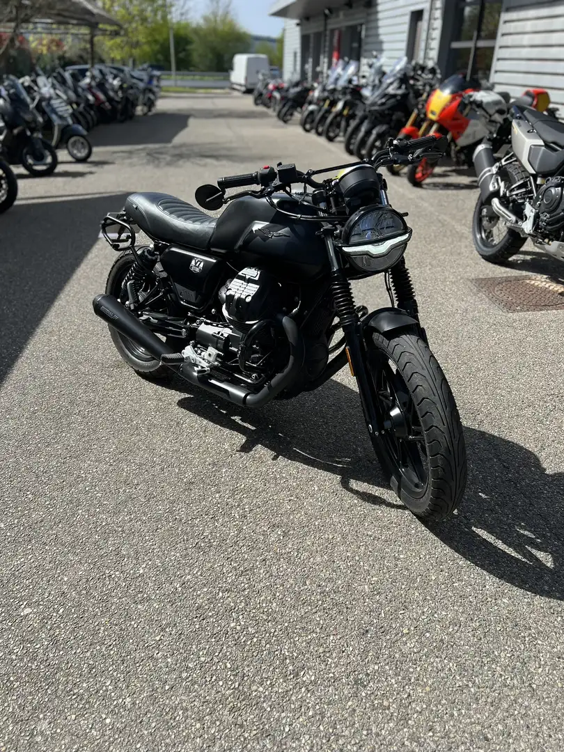 Moto Guzzi V 7 Noir - 2